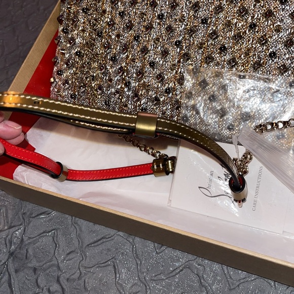 Preloved Louboutin clutch excellent condition size 12”W X 7 1/2”L silver n gold - Picture 14 of 17